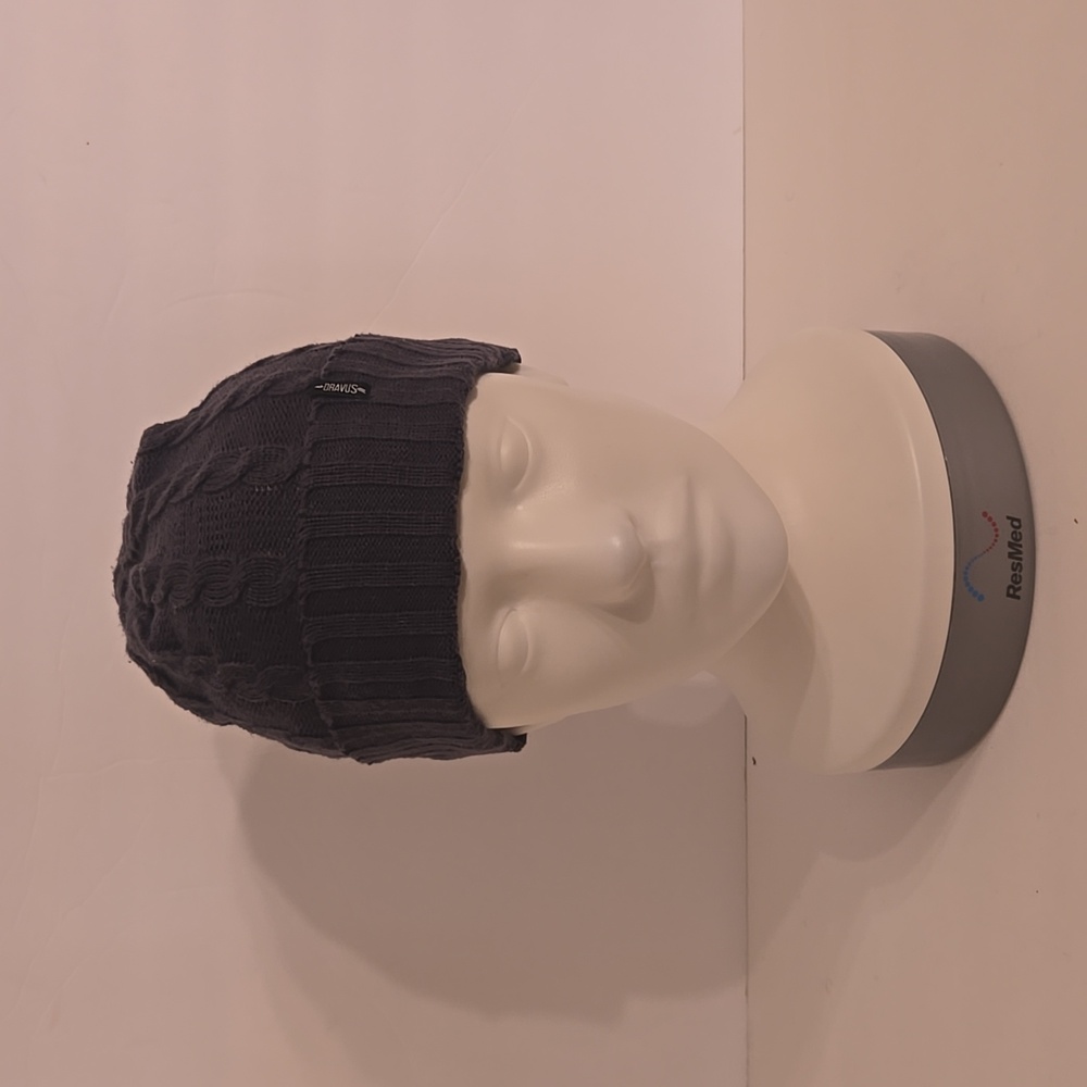 Dravus Cable Knit Hat - Dark Gray - OS